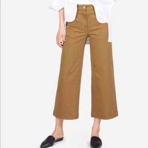 Everlane wise leg crop pants in ochre size 6
